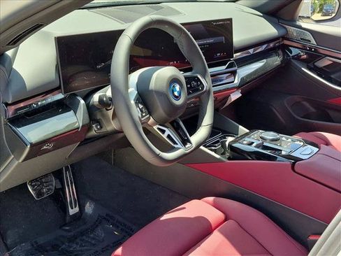 New 2027 BMW i5 eDrive40 w/ M Sport Package RWD image 3