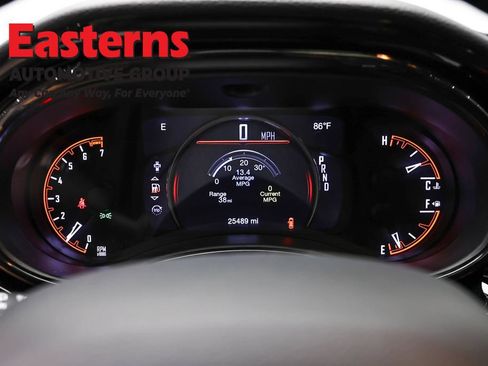 Used 2024 Dodge Durango GT AWD/4WD image 17