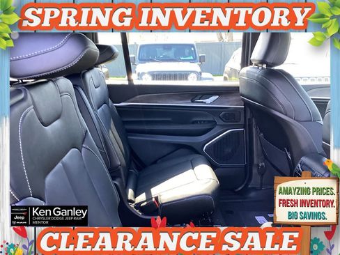 New 2026 Jeep Grand Cherokee L Limited AWD/4WD image 18