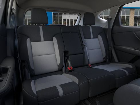 New 2026 Chevrolet Blazer LT FWD image 17