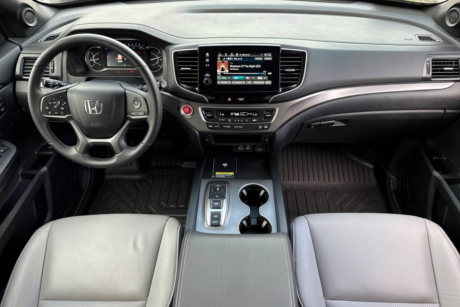 Used 2024 Honda Passport EX-L image 16