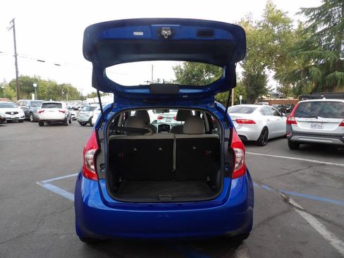 Used 2015 Nissan Versa Note FWD image 12