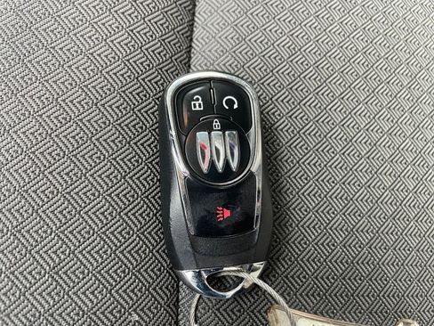 Used 2025 Buick Encore GX Preferred image 22