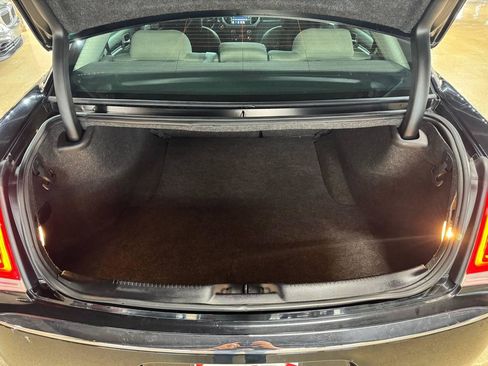 Used 2022 Chrysler 300 Touring RWD image 13
