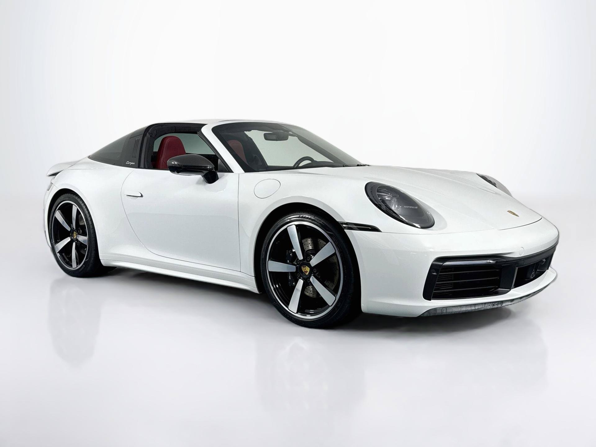 Used 2021 Porsche 911 AWD/4WD image 3