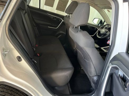Used 2024 Toyota RAV4 LE AWD/4WD image 24