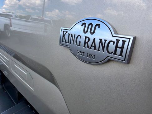 Used 2018 Ford F150 King Ranch w/ Equipment Group 601A Luxury AWD/4WD image 9