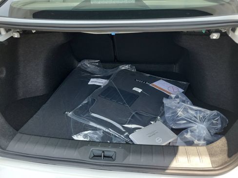 New 2026 Nissan Sentra SR w/ SR Premium Package FWD image 14
