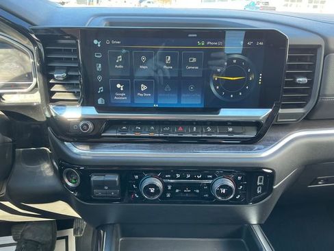 Used 2022 Chevrolet Silverado 1500 LTZ image 7