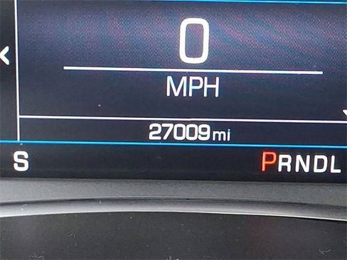 Used 2023 Chevrolet Equinox LT image 12