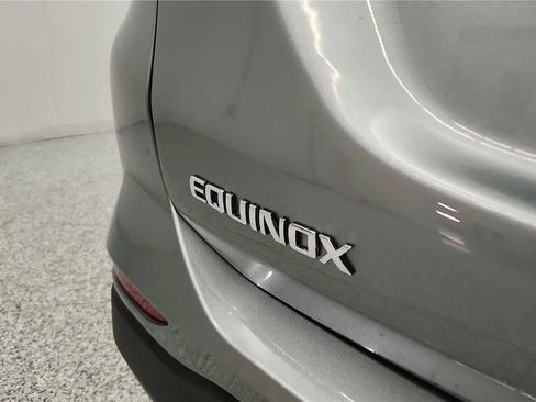 Used 2024 Chevrolet Equinox LT w/ LPO, Floor Liner Package image 17