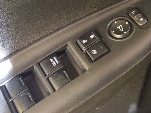 Used 2016 Honda Fit EX image 27