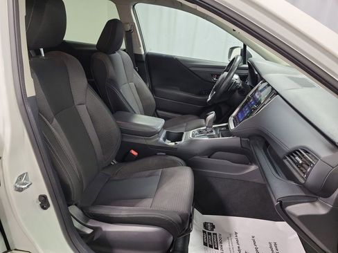 Used 2022 Subaru Outback Premium image 24