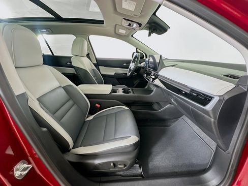 Used 2024 Honda Prologue Touring image 32