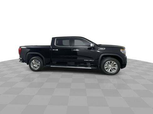 Used 2025 GMC Sierra 1500 Denali image 9