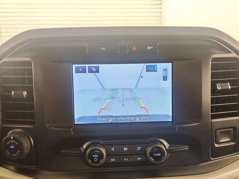 Used 2022 Ford F150 XLT w/ Trailer Tow Package image 15