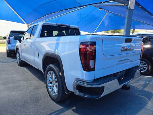 Used 2022 GMC Sierra 1500 SLE w/ Driver Alert Package I RWD image 3