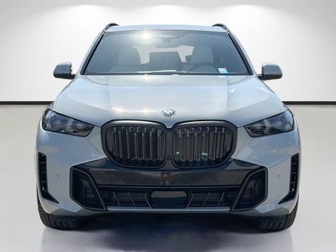 New 2026 BMW X5 xDrive50e w/ Executive Package AWD/4WD image 8