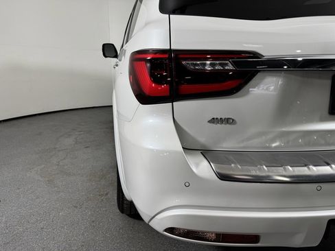 Used 2024 INFINITI QX80 Luxe w/ Cargo Package image 8