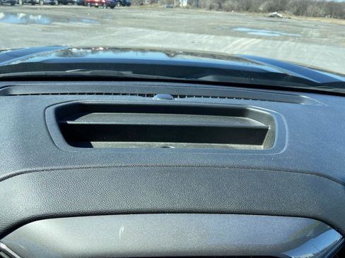 Used 2024 GMC Sierra 1500 Pro w/ Graphite Edition image 41