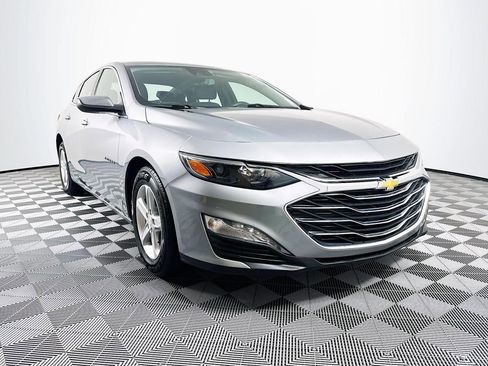 Used 2024 Chevrolet Malibu LT image 6