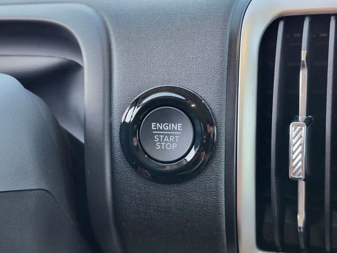 New 2025 Ford Expedition Max Active image 24