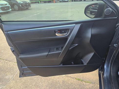 Used 2016 Toyota Corolla S image 14