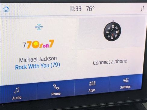 Used 2020 Ford Explorer XLT w/ Equipment Group 202A image 13