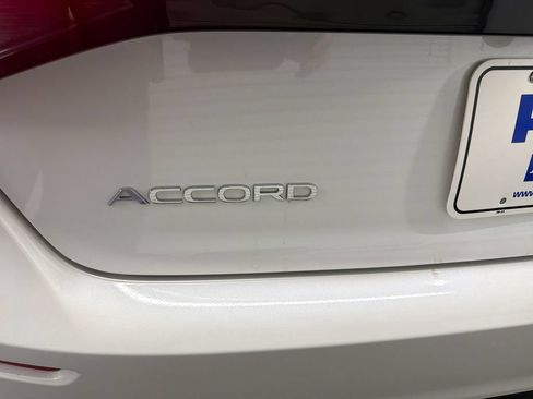 Used 2025 Honda Accord LX image 30