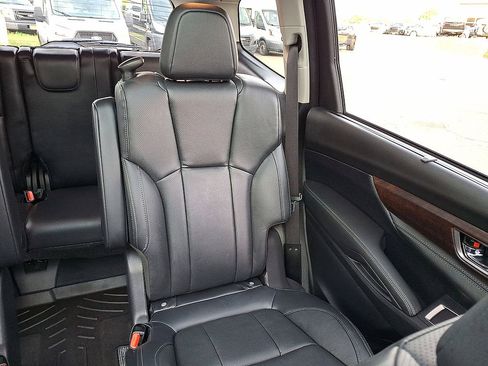 Used 2023 Subaru Ascent Touring AWD/4WD image 14