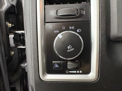 Used 2017 RAM 1500 Big Horn AWD/4WD image 15