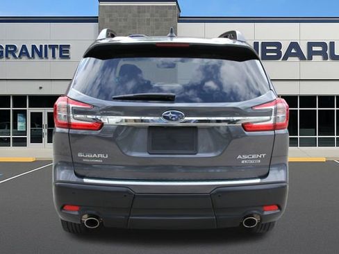 Used 2025 Subaru Ascent Limited AWD/4WD image 9