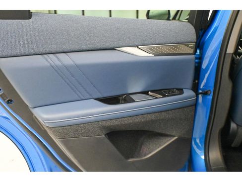 New 2026 Cadillac Optiq Luxury 2 image 12