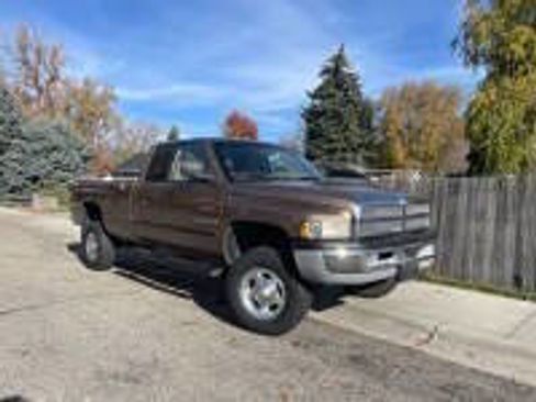 Used 2001 Dodge Ram 2500 Truck 4x4 Quad Cab image 3