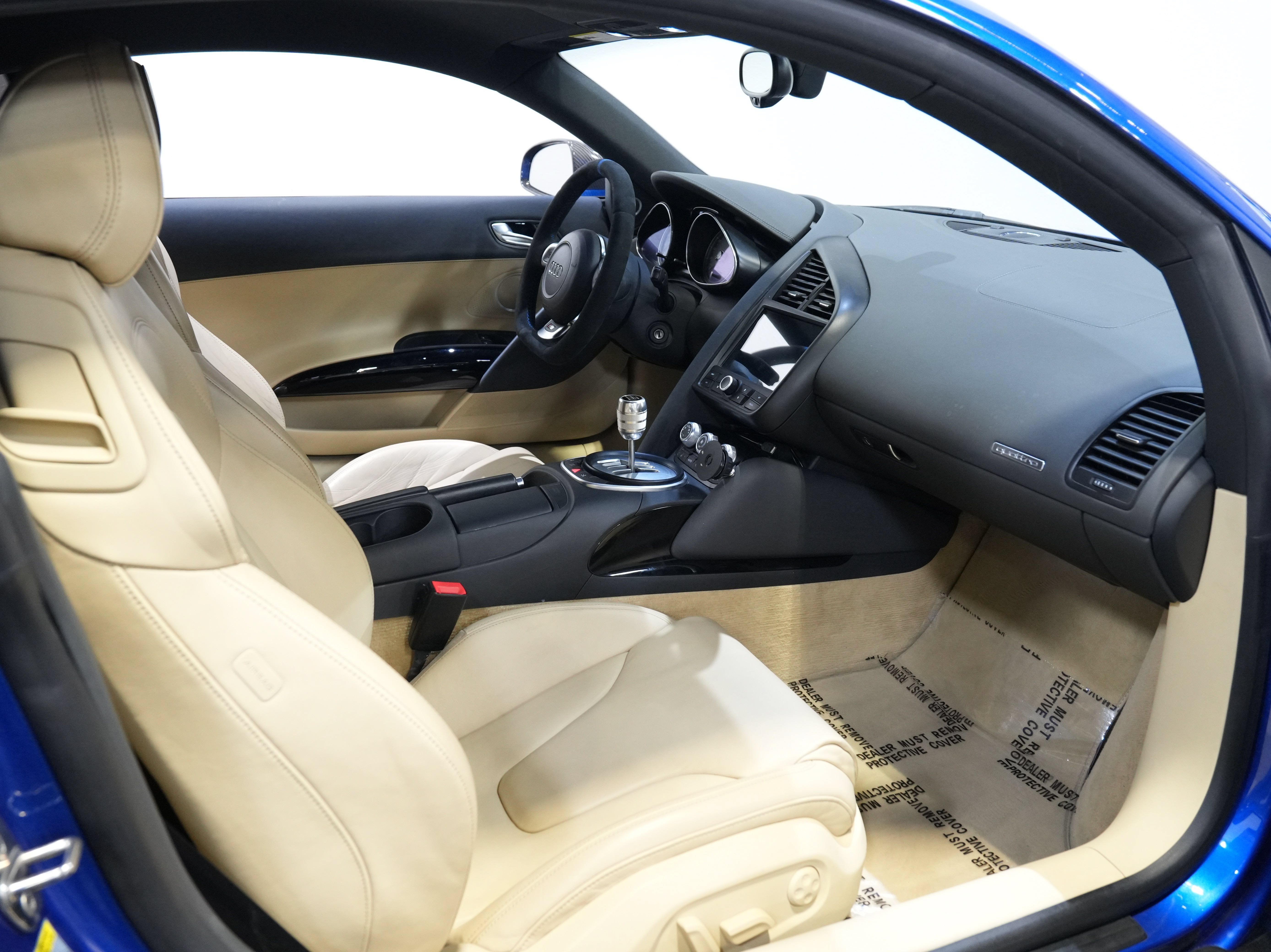Used 2010 Audi R8 V8 AWD/4WD image 32