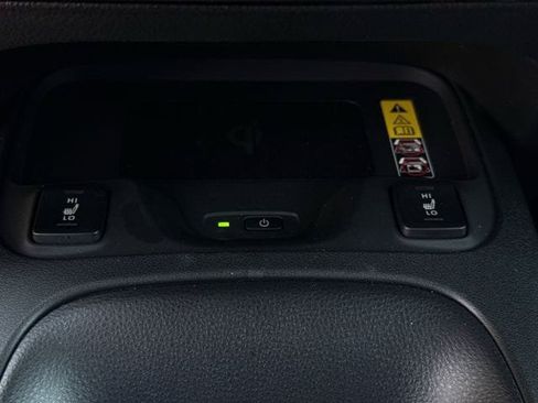 Used 2026 Toyota Corolla XSE FWD image 20