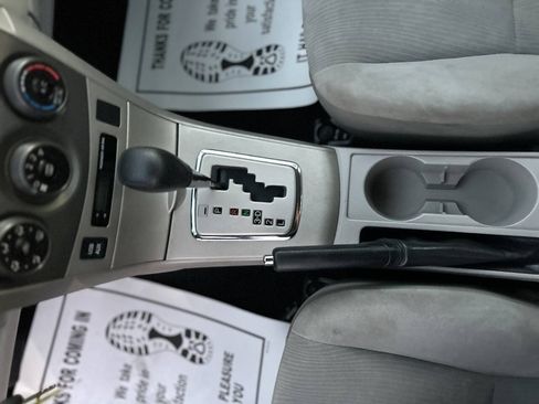 Used 2011 Toyota Corolla LE FWD image 15