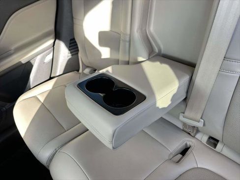 Used 2022 Lincoln Corsair AWD w/ Equipment Group 101A image 20