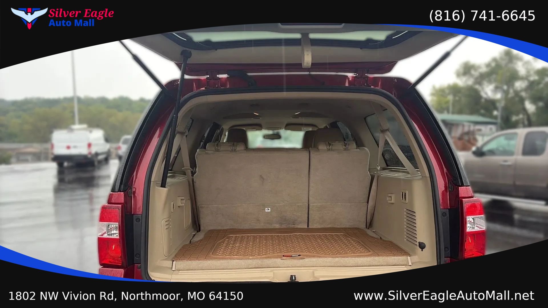 Used 2014 Ford Expedition EL XLT w/ Equipment Group 202A AWD/4WD image 12