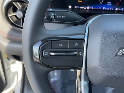 Used 2024 Chevrolet Colorado Z71 w/ Advanced Trailering Package image 16