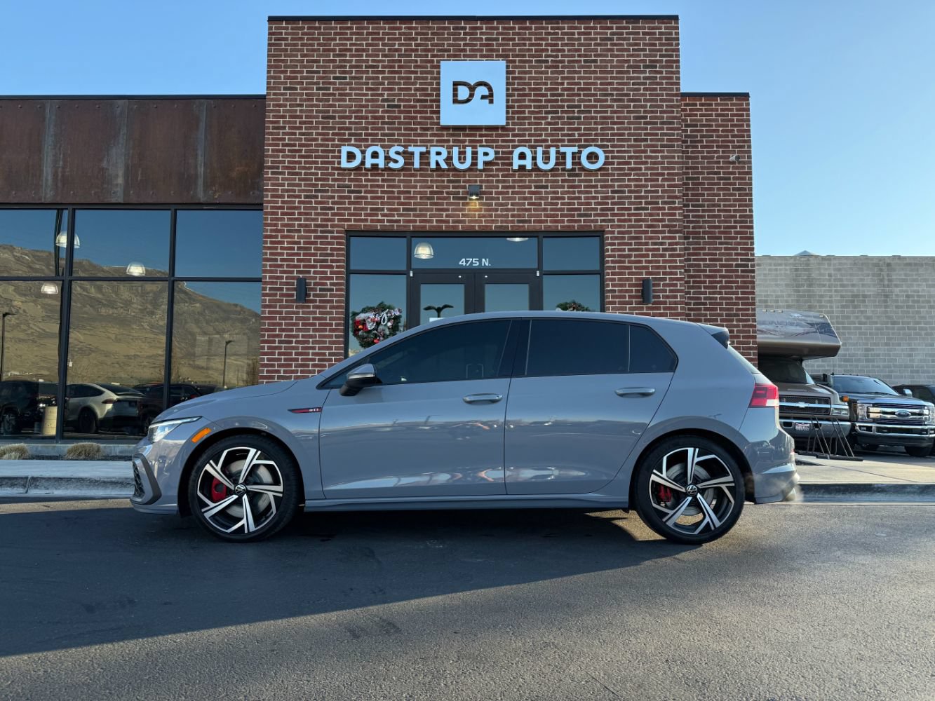Used 2024 Volkswagen GTI SE FWD image 4