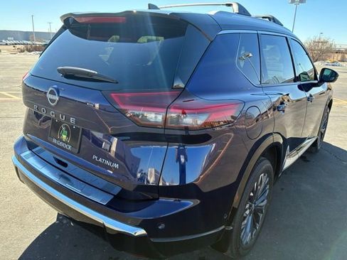 Certified 2025 Nissan Rogue Platinum w/ Platinum Premium Package image 6