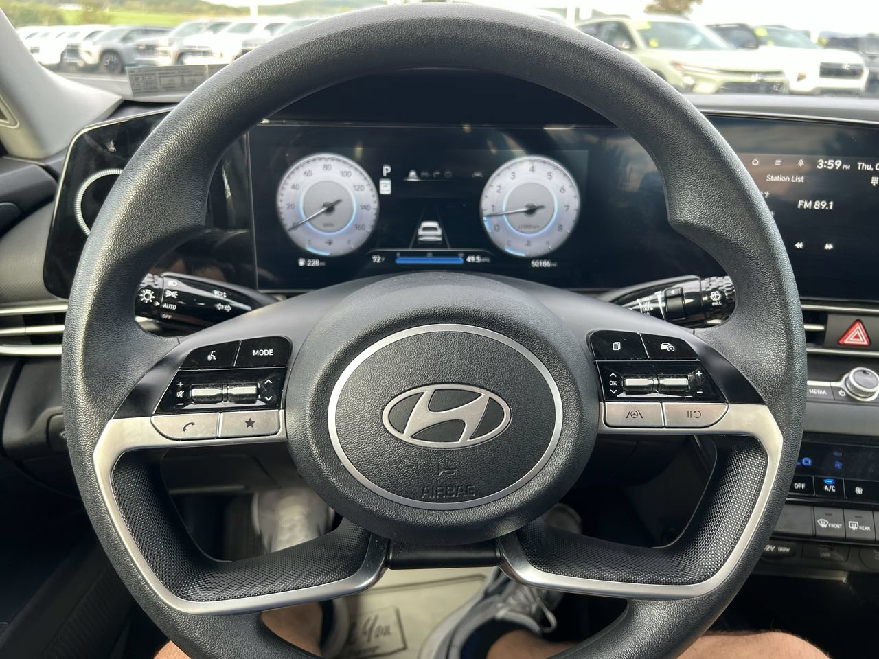 Used 2024 Hyundai Elantra SEL FWD image 24