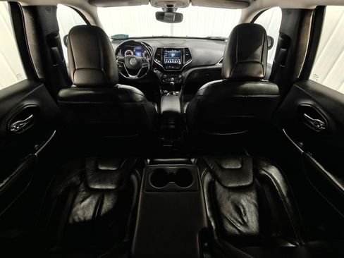 Used 2020 Jeep Cherokee Limited image 28