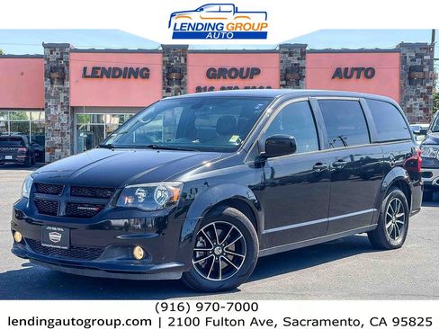 Used 2019 Dodge Grand Caravan GT FWD image 1