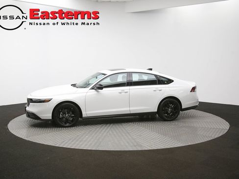 Used 2025 Honda Accord SE image 58