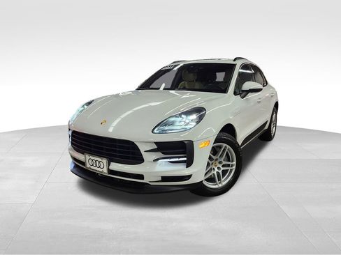 Used 2021 Porsche Macan image 3