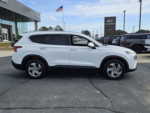 Used 2023 Hyundai Santa Fe SEL image 14