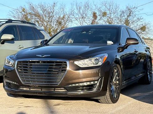 Used 2017 Genesis G90 3.3T Premium image 15