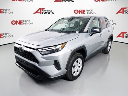 Certified 2025 Toyota RAV4 LE FWD image 3